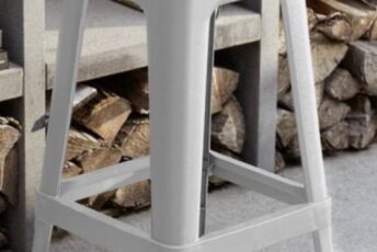 White Lucca outdoor Bar stool (65cm)