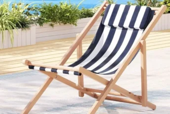 Deck Chair Blue and White
