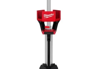 Milwaukee Hybrid 6000 lumens Tower Light